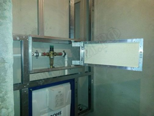 Люк под плитку Нажимной Секрет-Лайт 2 створки 1000*350 Люк под плитку Нажимной Секрет-Лайт 2 створки 1000*350