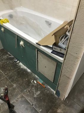 Люк под плитку Нажимной Секрет-Лайт 2 створки 1000*350 Люк под плитку Нажимной Секрет-Лайт 2 створки 1000*350